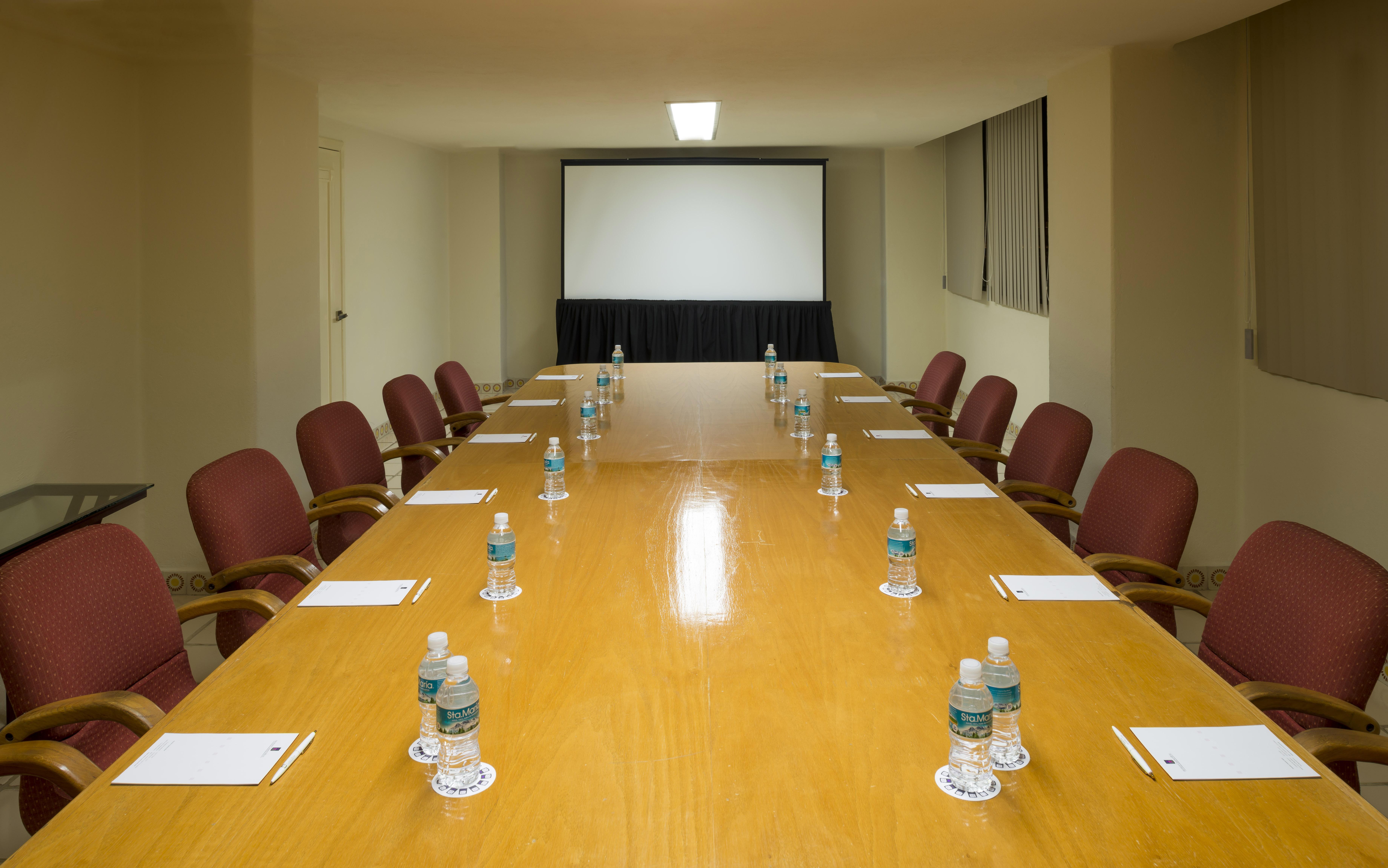 Camino Real Acapulco Diamante Hotel Exterior photo A typical boardroom