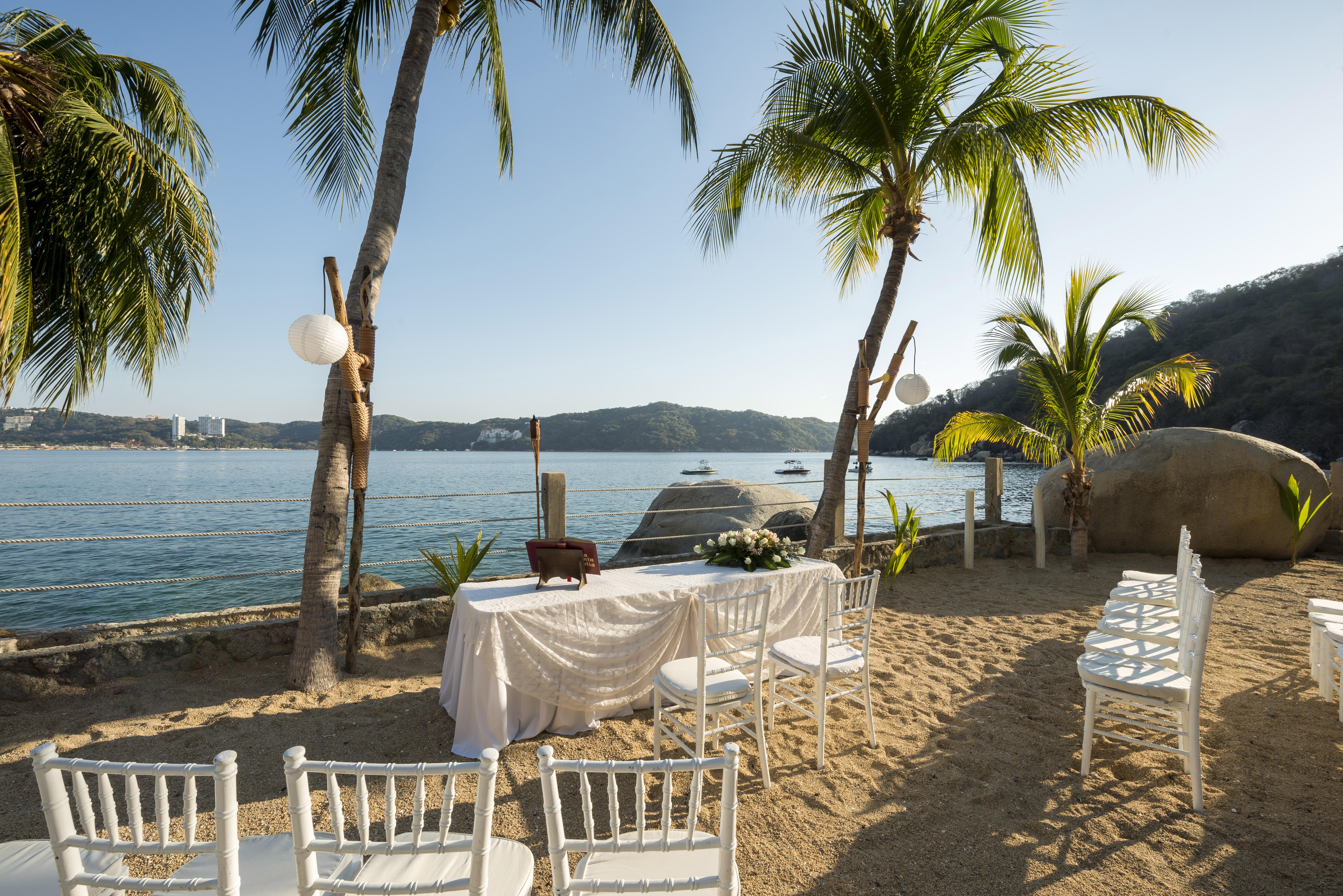 Camino Real Acapulco Diamante Hotel Exterior photo Beach at the resort