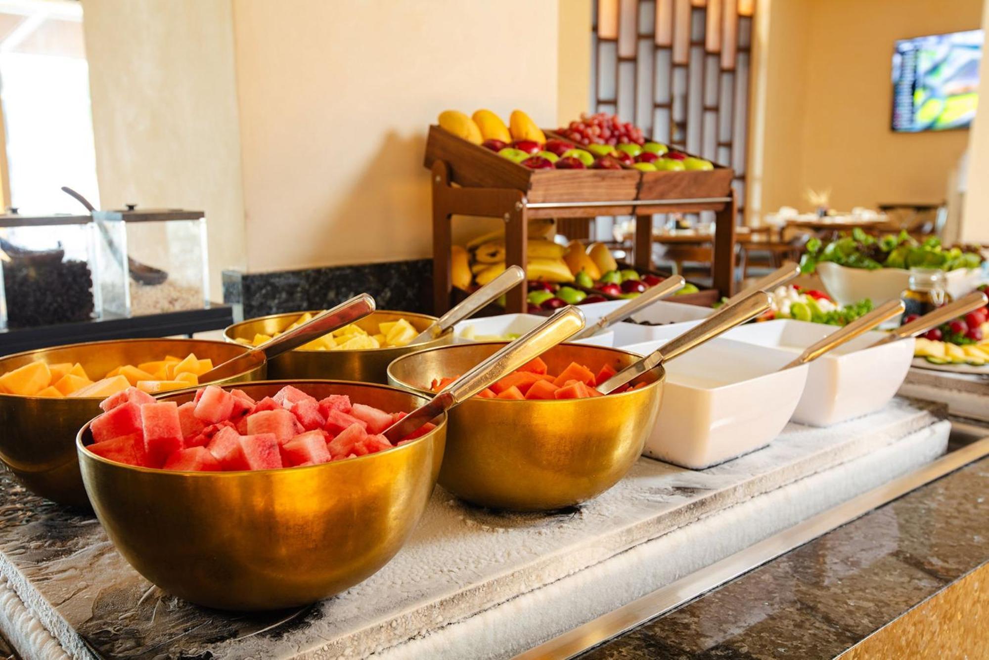 Camino Real Acapulco Diamante Hotel Exterior photo Fruit salad