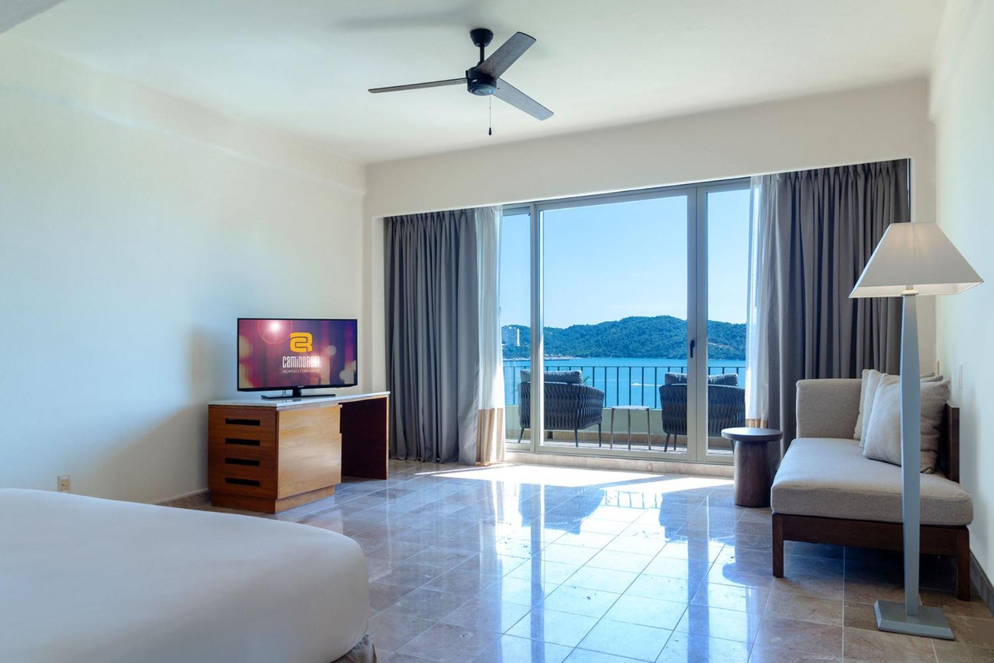 Camino Real Acapulco Diamante Hotel Exterior photo A room at the hotel