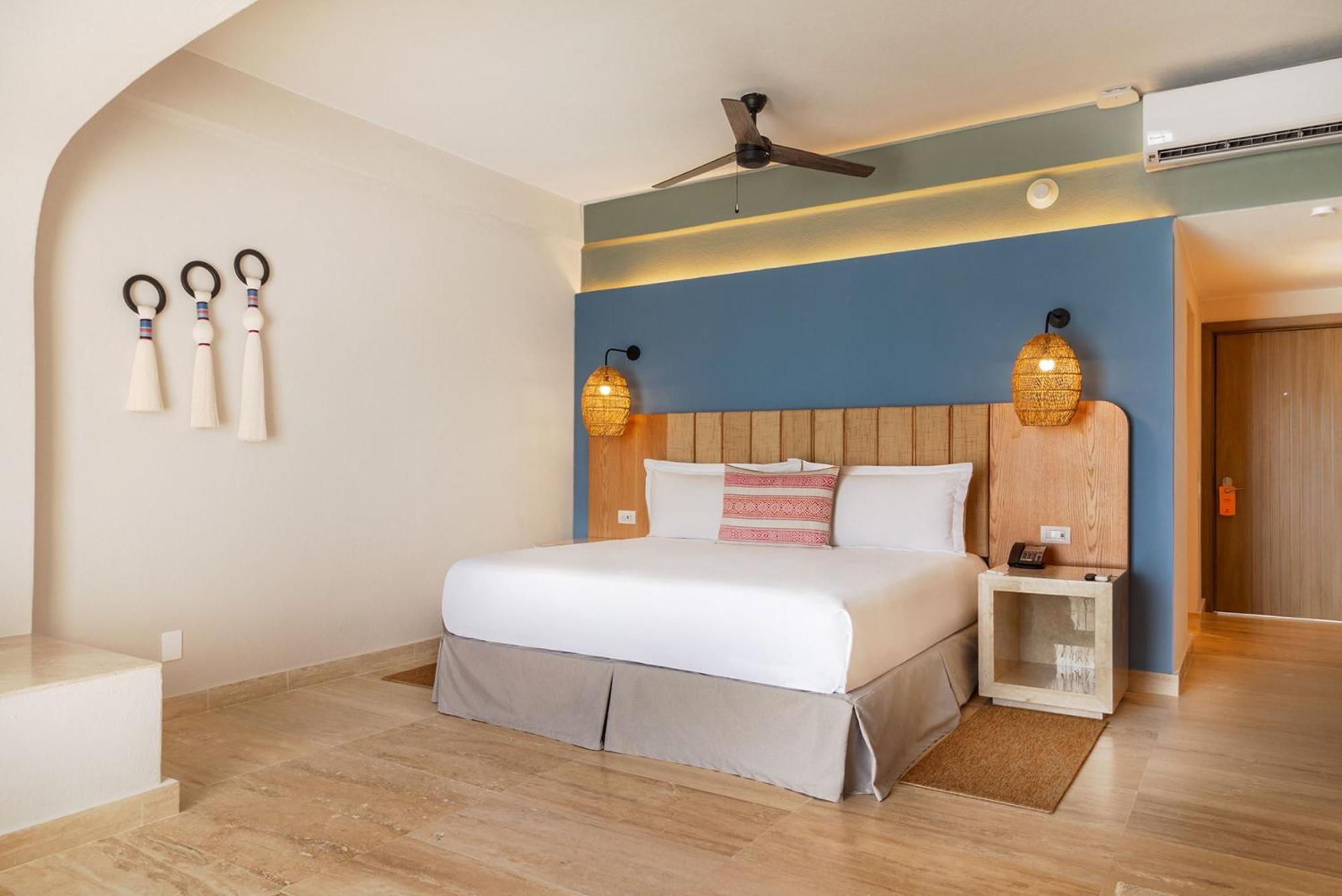 Camino Real Acapulco Diamante Hotel Exterior photo A bedroom at the hotel